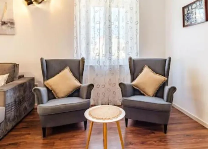 Sea Terrace Apartament Sutivan